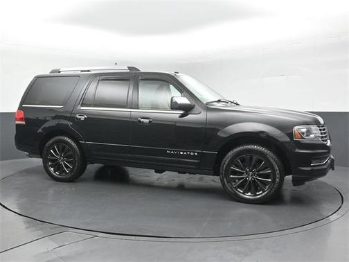 2016 Lincoln Navigator Select