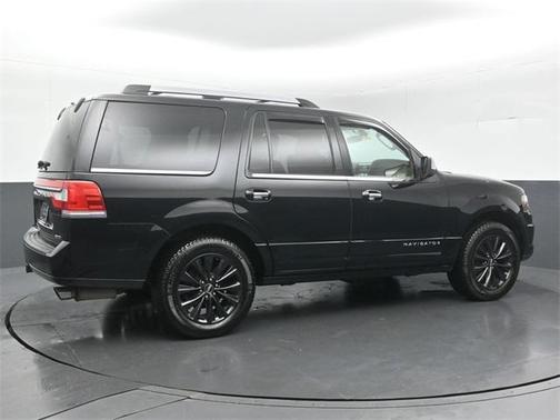 2016 Lincoln Navigator Select