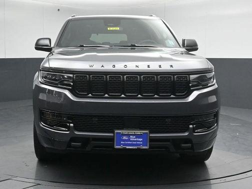 Baltic Gray Metallic Clearcoat 2023 Jeep Wagoneer Series II