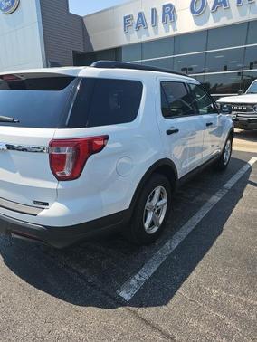 2018 Ford Explorer Base