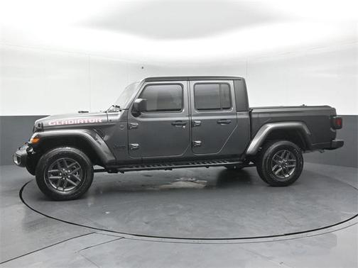 2024 Jeep Gladiator Sport S