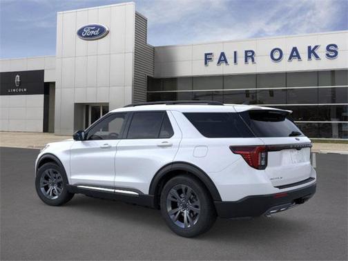 2025 Ford Explorer Active