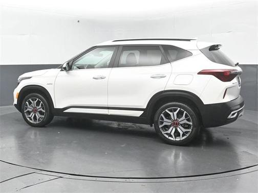 2023 Kia Seltos SX