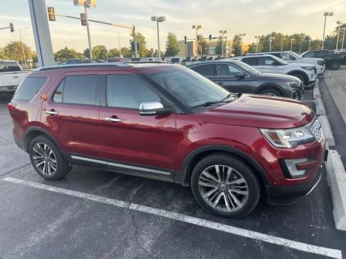 2017 Ford Explorer Platinum