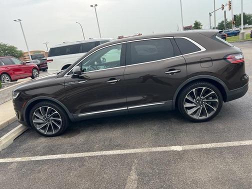 2019 Lincoln Nautilus Reserve