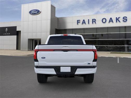 2025 Ford F-150 Lightning LARIAT