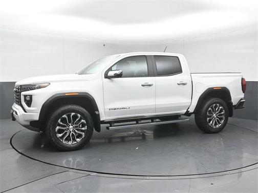 2023 GMC Canyon Denali