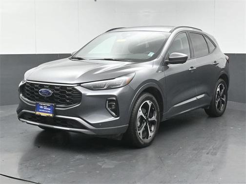 2023 Ford Escape ST-Line Elite