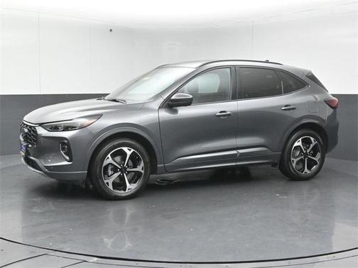2023 Ford Escape ST-Line Elite