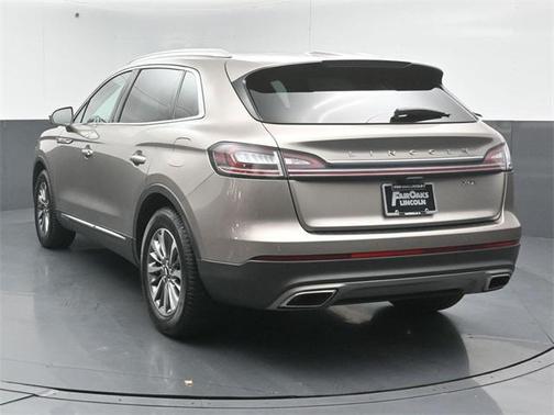 2020 Lincoln Nautilus Standard