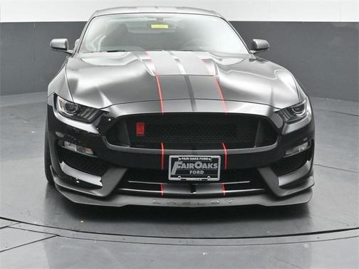 2017 Ford Shelby GT350 Base