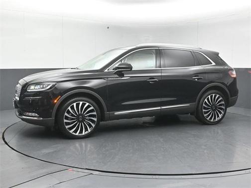 2022 Lincoln Nautilus Black Label