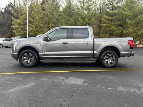2023 Ford F-150 Lightning XLT