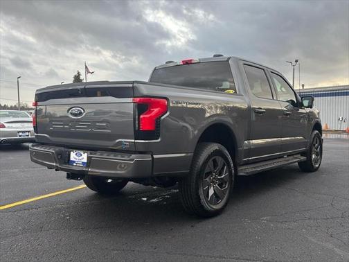 2023 Ford F-150 Lightning XLT
