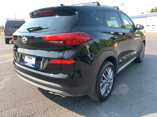 2021 Hyundai TUCSON SEL
