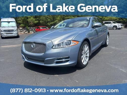 2013 Jaguar XJ Base