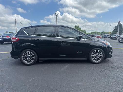 2017 Ford C-Max Energi Titanium