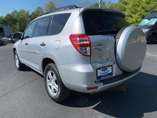 2009 Toyota RAV4 Base