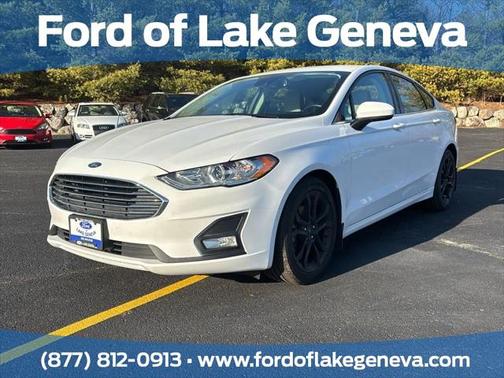 2020 Ford Fusion SE