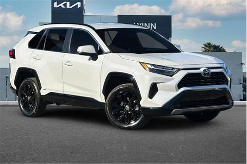 2023 Toyota RAV4 Hybrid SE
