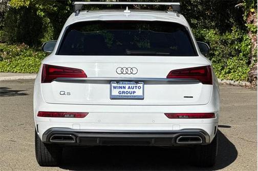 2022 Audi Q5 45 S line Premium Plus