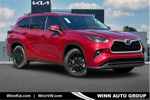 2021 Toyota Highlander XLE