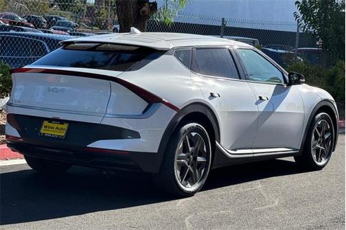 2025 Kia EV6 Light Long Range