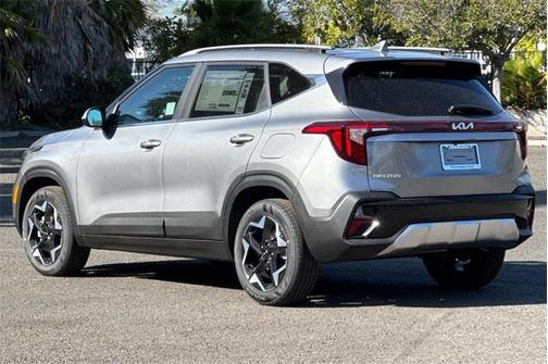 2025 Kia Seltos EX