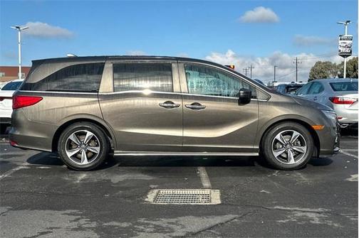 2019 Honda Odyssey Touring