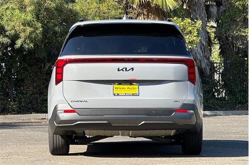 2026 Kia Carnival Hybrid SX