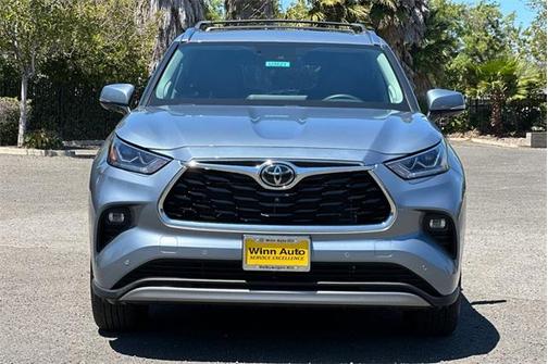 2024 Toyota Highlander Platinum