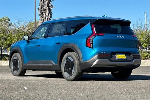2026 Kia EV9 Wind