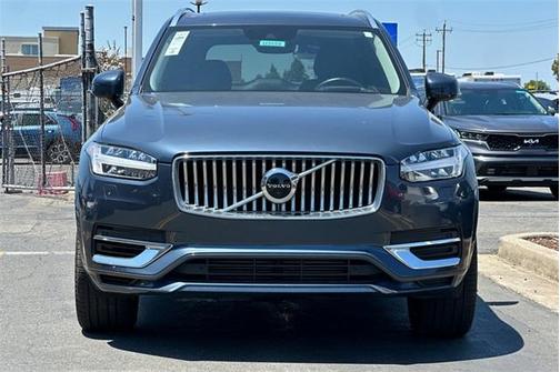 2021 Volvo XC90 Recharge Plug-In Hybrid T8 Inscription 6 Passenger