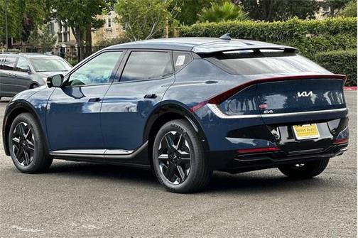 2025 Kia EV6 Wind