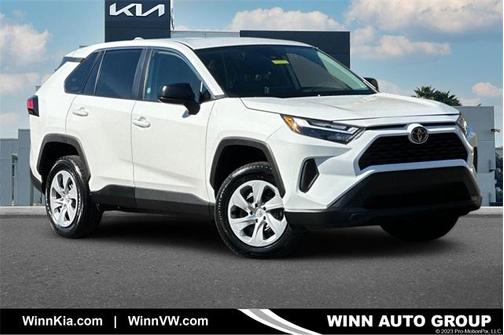 2024 Toyota RAV4 LE