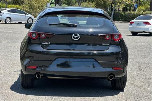 2022 Mazda Mazda3 2.5S FWD