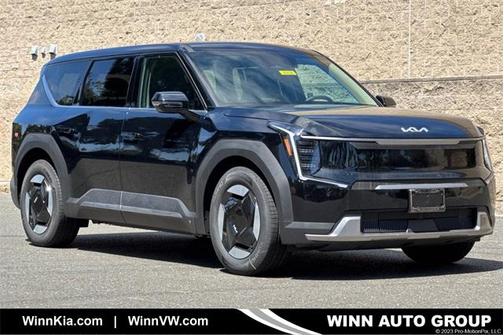 2026 Kia EV9 Light Long Range