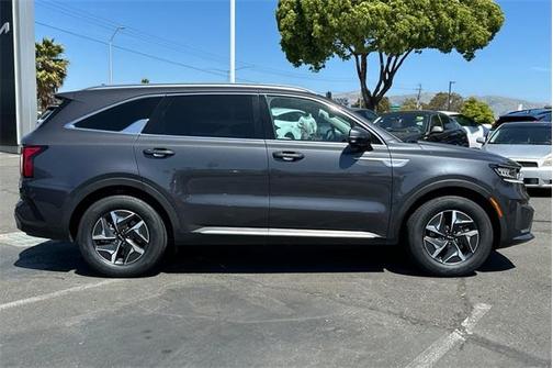 2022 Kia Sorento Hybrid S