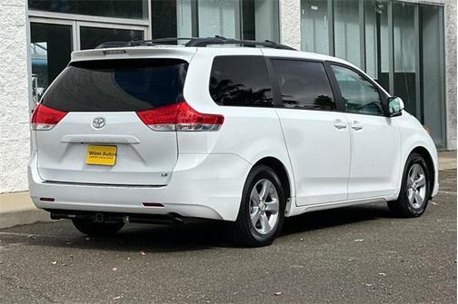 2012 Toyota Sienna Base