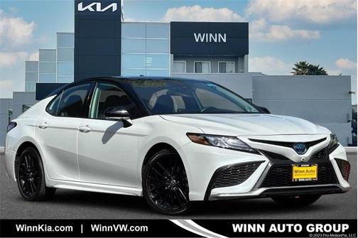 2023 Toyota Camry Hybrid XSE