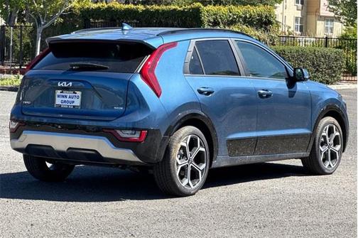 2025 Kia Niro Plug-In Hybrid SX Touring