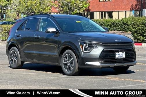 2025 Kia Niro SX
