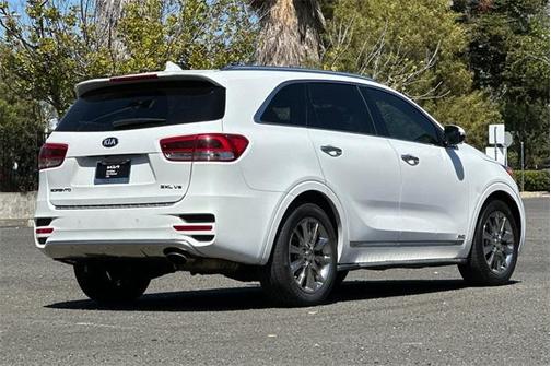 2017 Kia Sorento SX