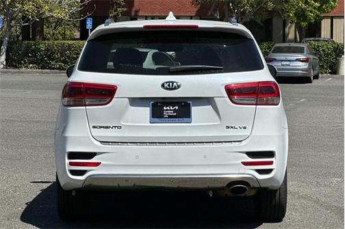 2017 Kia Sorento SX