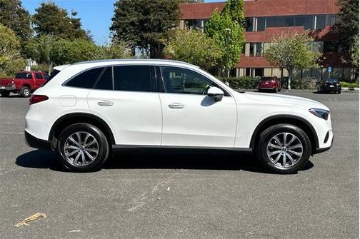 2024 Mercedes-Benz GLC 300 Base