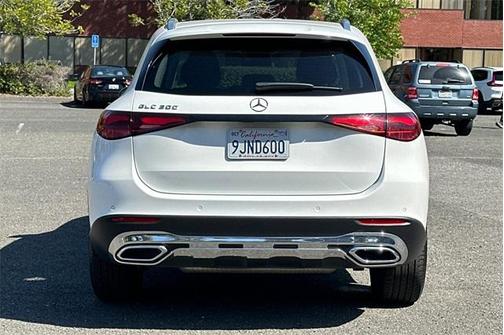 2024 Mercedes-Benz GLC 300 Base