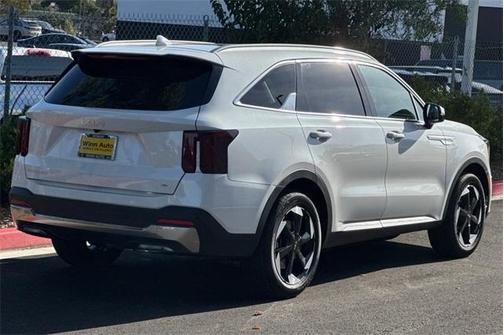 2026 Kia Sorento Hybrid EX