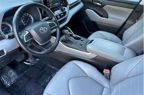 2022 Toyota Highlander Hybrid