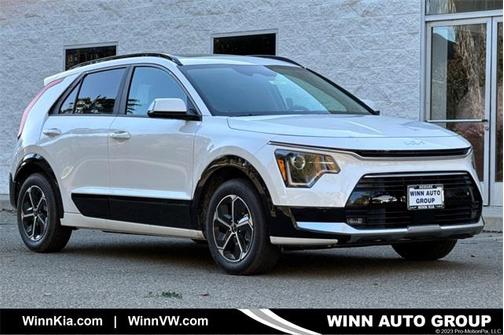 2025 Kia Niro SX