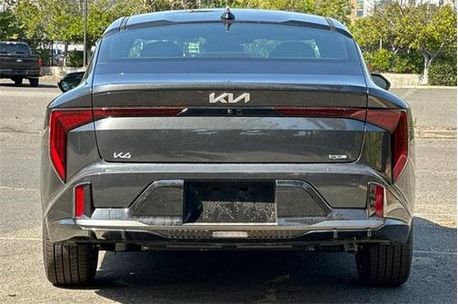2025 Kia K4 GT-Line